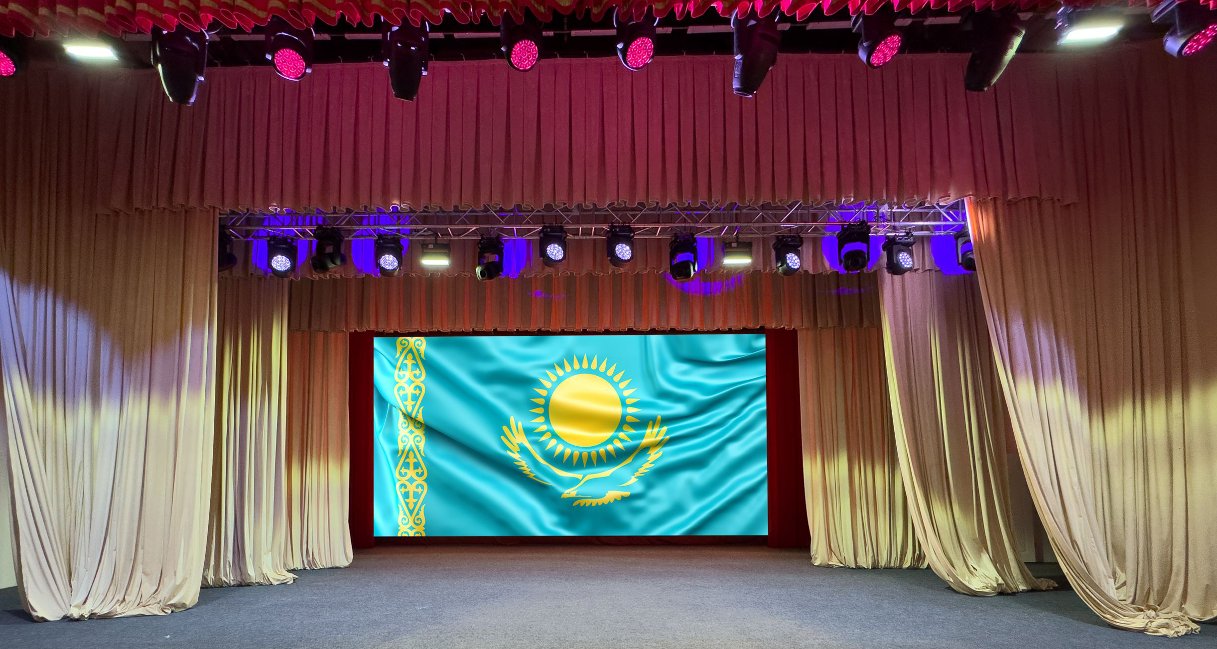 Оснащение концертного зала звуком, светом и LED-экраном - дом Культуры